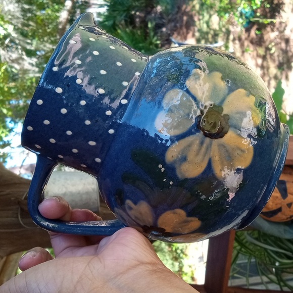 Elchinger Et Cie blue floral and dotted ceramic milk jug pitcher - Picture 13 of 13